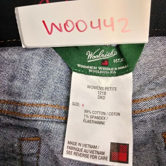 Woolrich Womens Blue Jeans Size 6 Petite x 26 Medium Wash Bootcut Denim - Picture 10 of 10